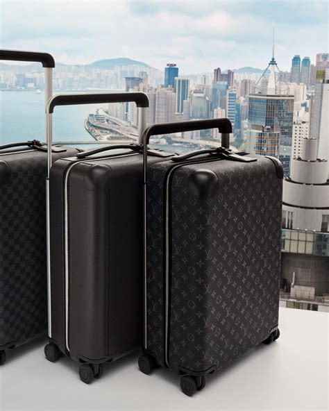 luxury Louis Vuitton luggage set